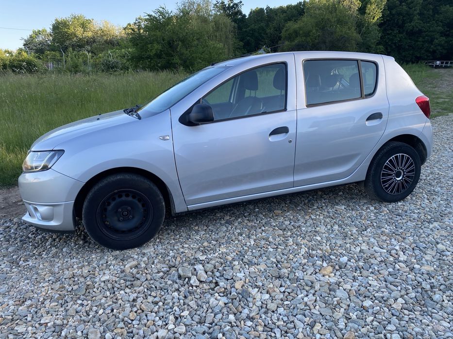Dacia Sandero 0.9 l euro 6 2016