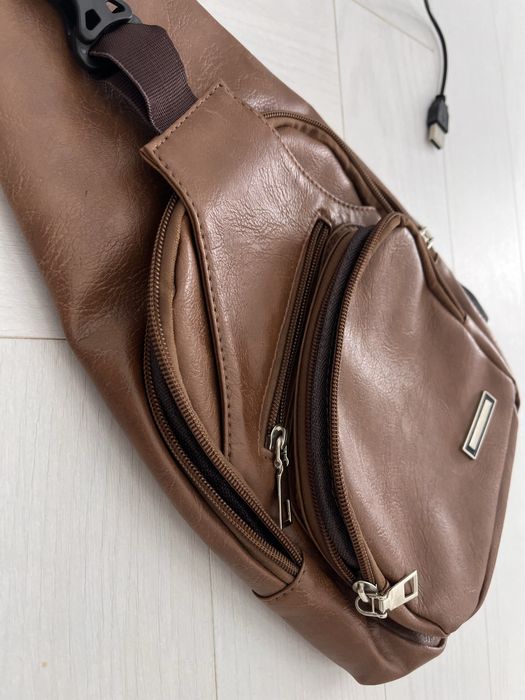 Кожаная коричневая барсетка