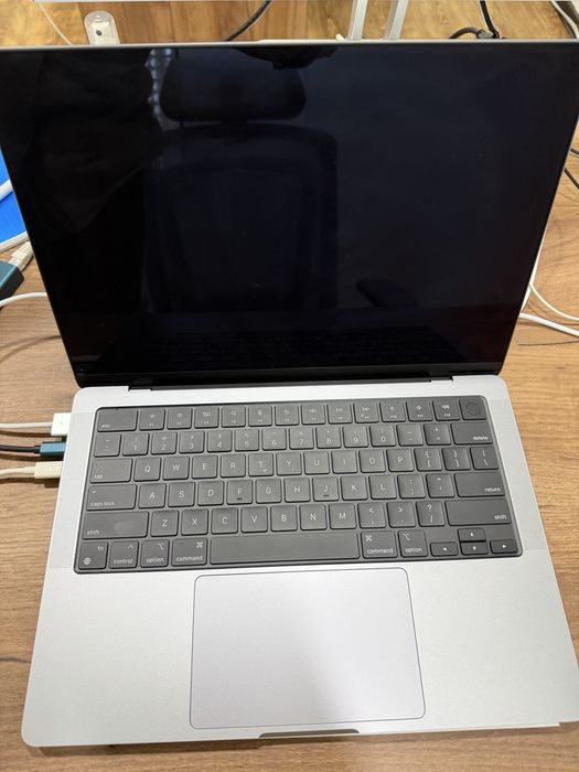 MacBook Pro M1 Pro 14”