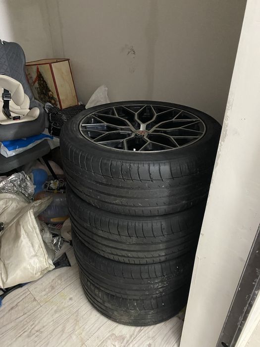 Продам шины и диски