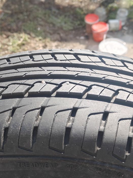 Шины  летние бу продам