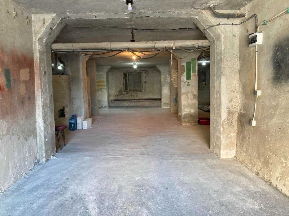 Дава се под наем Склад в Търговище, Център - 140 кв.м за 255 € - Снимка #4