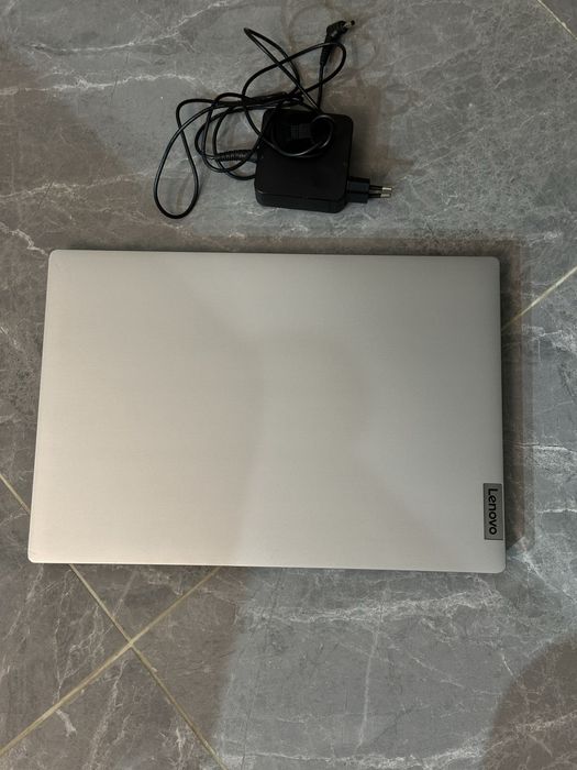 Ноутбук Lenova / Ленова