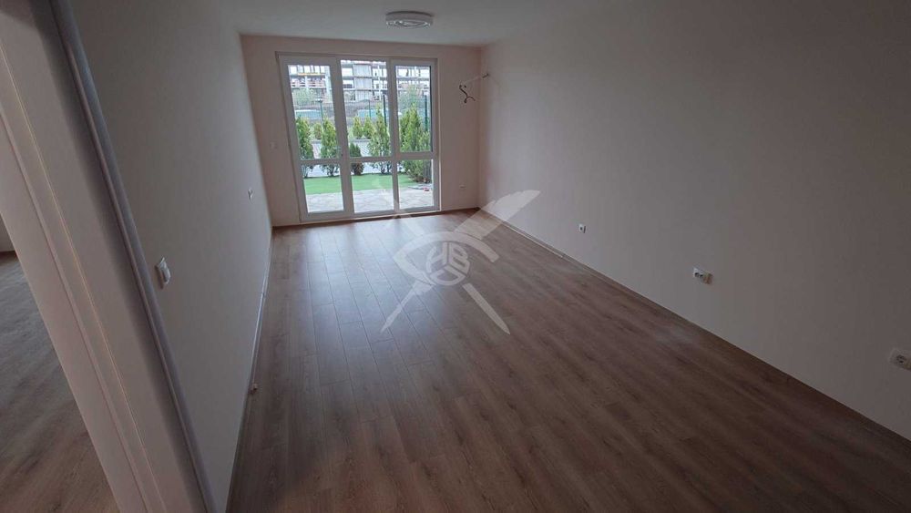 Продава се Двустаен апартамент в Бургас, Сарафово - 80 кв.м за 1650 €/кв.м - Снимка #3