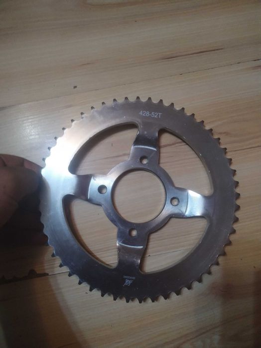 Pinion spate 428 52dinti