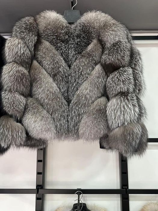 Haine de blana din vulpe polara, palton alpaca la