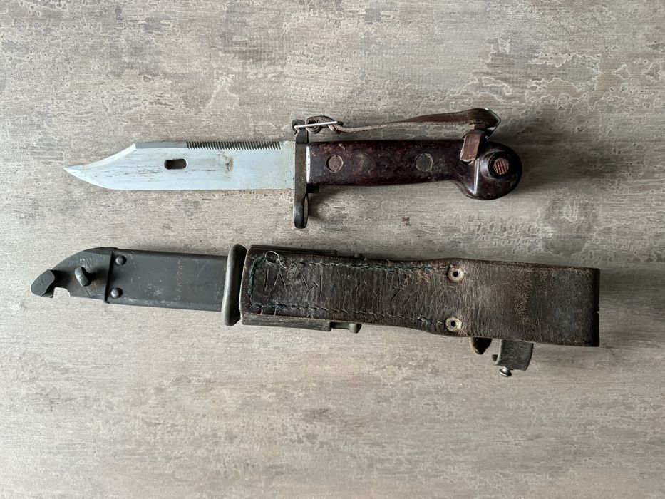 Baioneta AK47 , autentica
