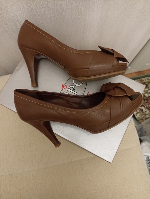 Продам туфли Италия