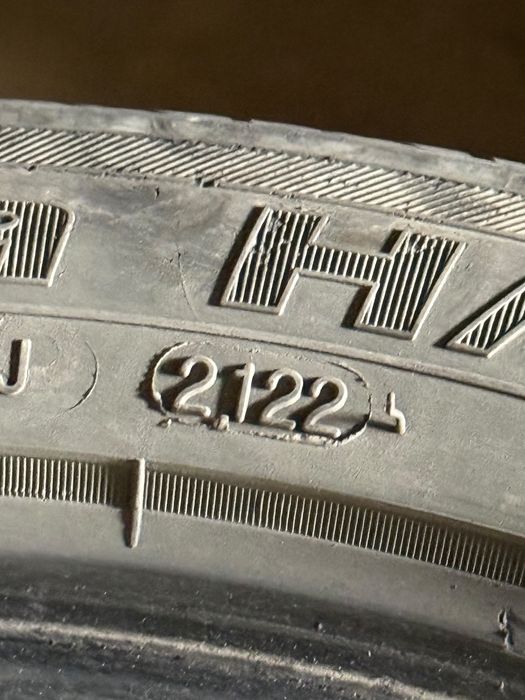 Летние шины 215/50/17