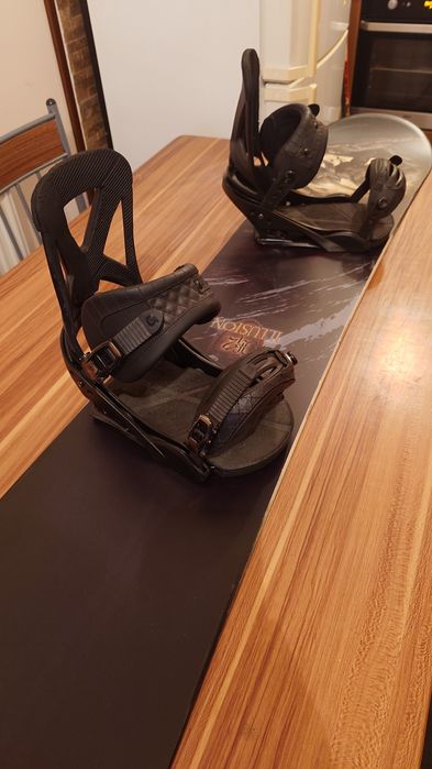 Placa Snowboard K2 Illusion 159W cm cu legaturi Burton Mission L