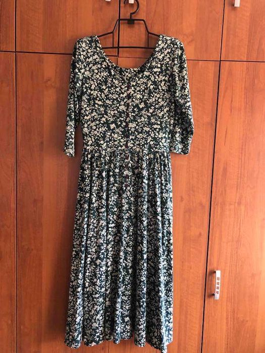 6 броя Дамски рокли