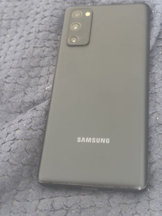 Самсунг с20фе 128/GB