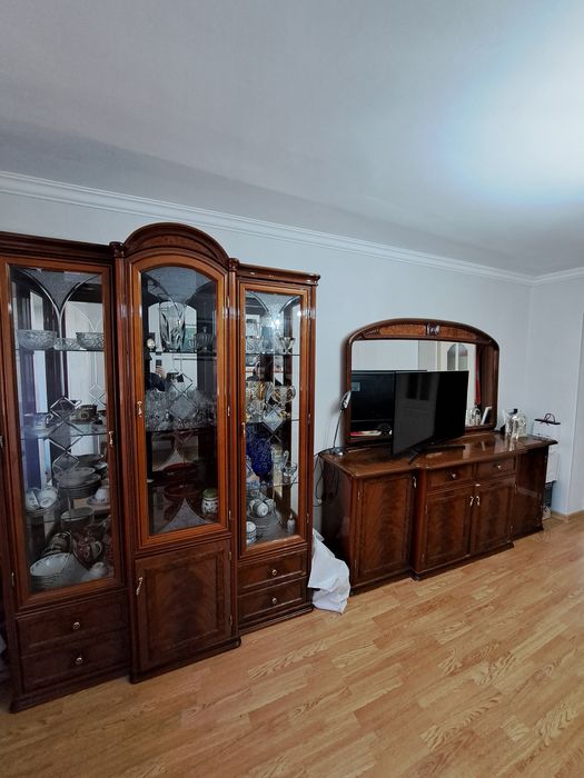 Продаю гарнитур в зал