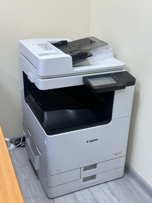 МФУ Принтер Canon ImageRunner c3326i