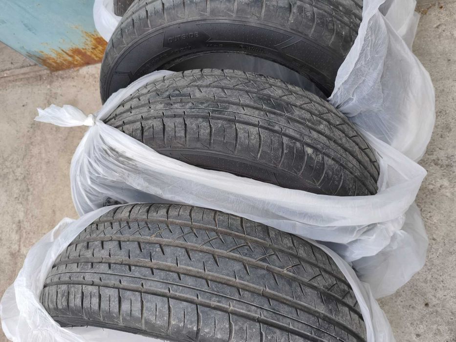 Шины летние 225/55/18