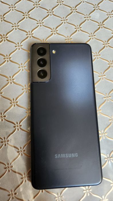 Samsung S21 5G .