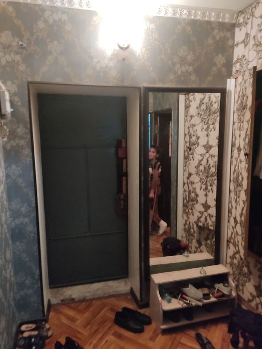 3 etaj 2honali kivartira