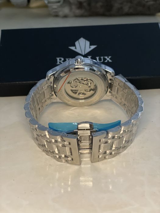 Наручные часы ( механические )