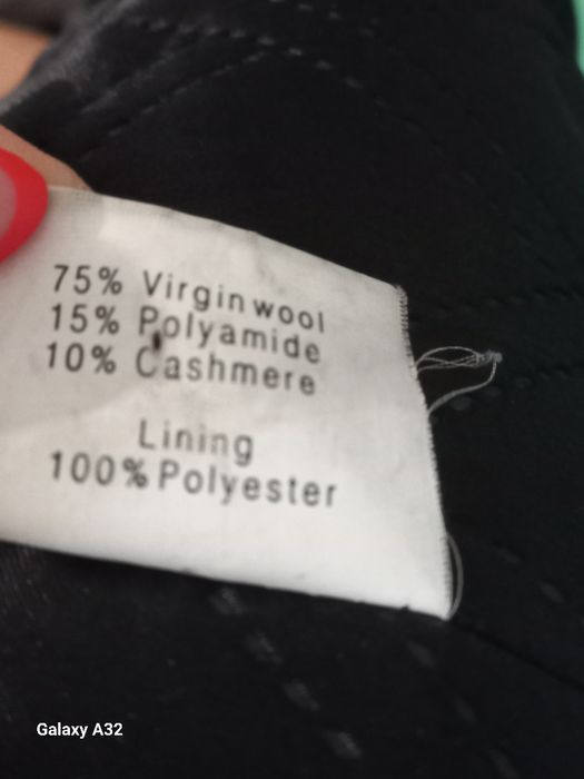 Продам пальто женское.