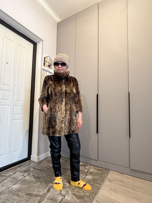 Пуховик,шуба автоледи