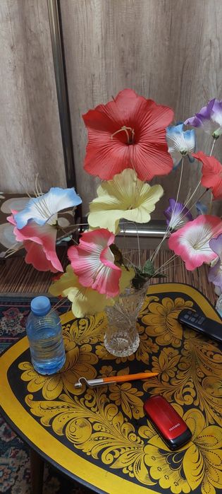 Цветы разные искусственные 25000сум