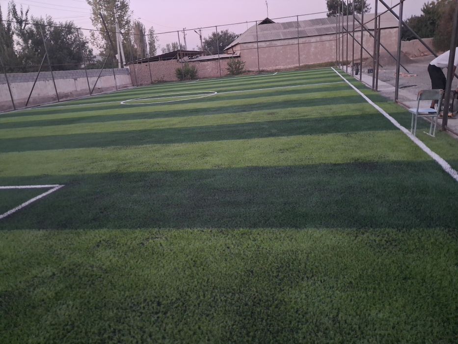 Mini stadion  qurish  xizmati