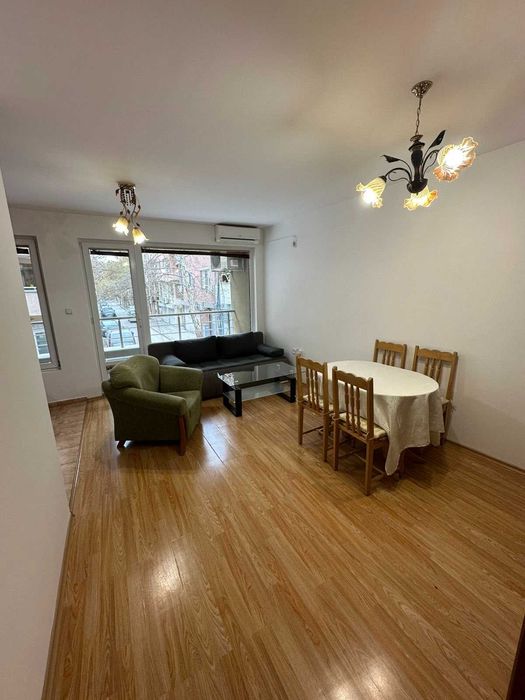 Продава се Тристаен апартамент в Пловдив, Кършияка - 84 кв.м за 2679 €/кв.м - Снимка #1