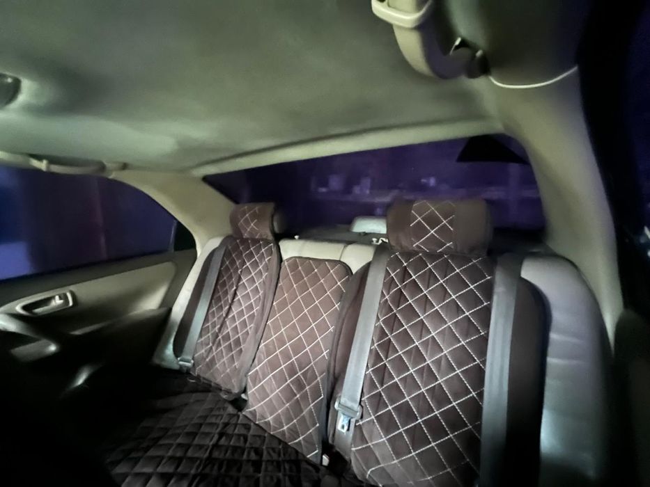 Продам машину Toyota