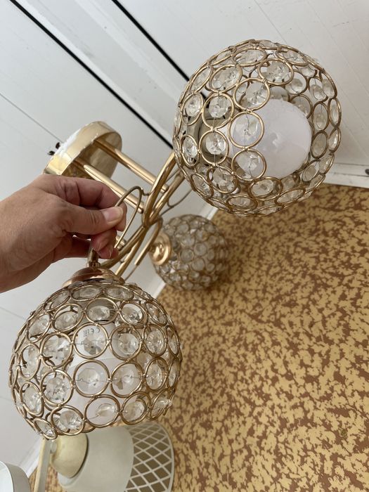 Люстры , рабочие