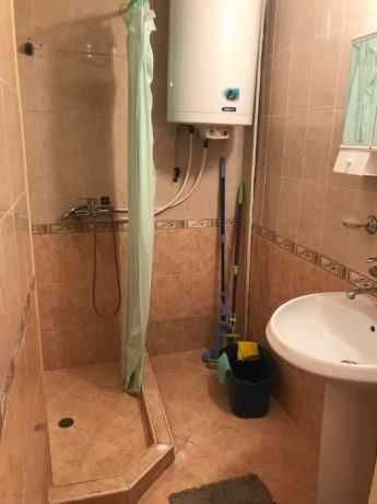 Дава се под наем Тристаен апартамент в Бургас, Славейков - 80 кв.м за 220 € - Снимка #6