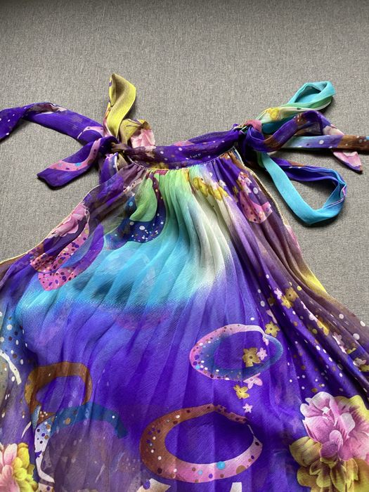 Цветни солирани туники