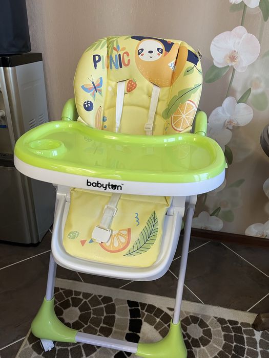 Детский стульчик доя кормления