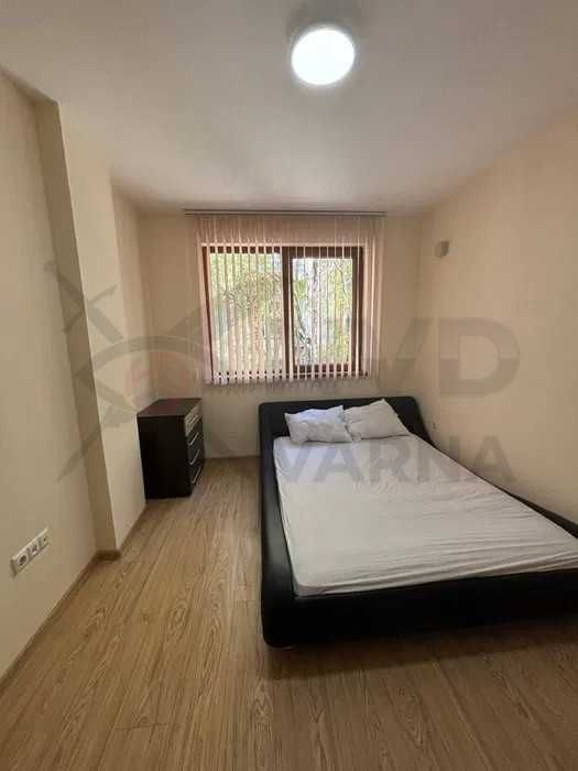 Дава се под наем двустаен апартамент в Лятно кино Тракия! 21878062