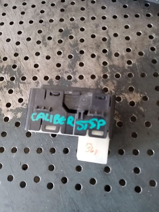 Buton geam electric stanga spate dodge caliber 56040693ad