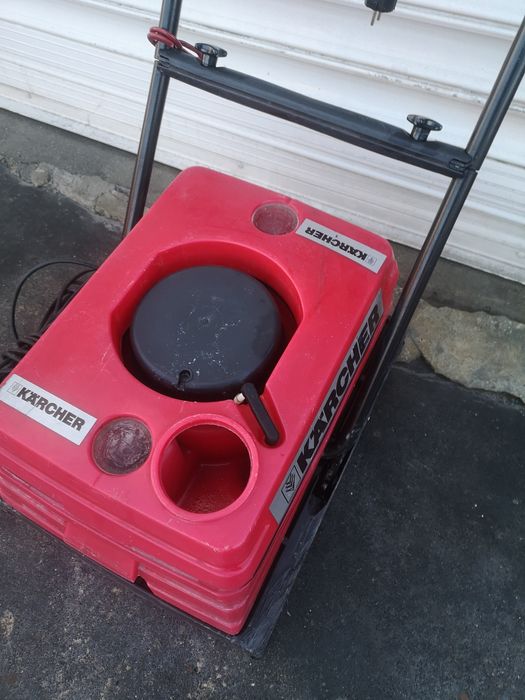 Подопочистваща Машина Karcher