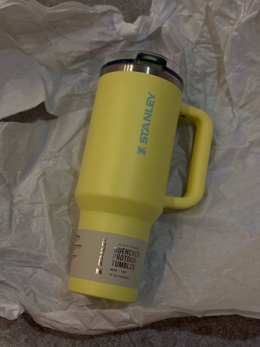 Продам новую термокружку  stanley  оригинал