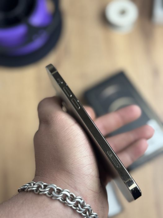 Айфон,IPhone 12 Pro 256gb 87%