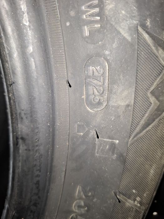 Продам резину 205,60, 16
