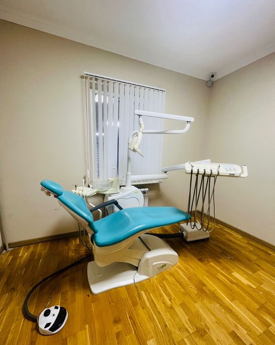 Стоматологическое кресло