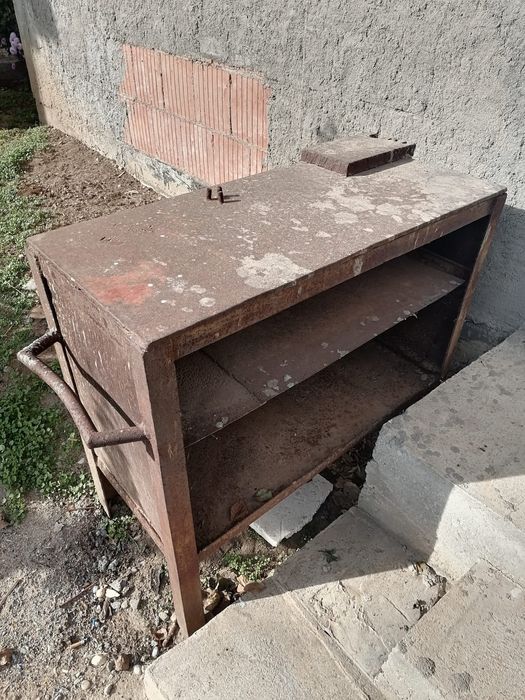 Banc din fier cu grosime 5 mm