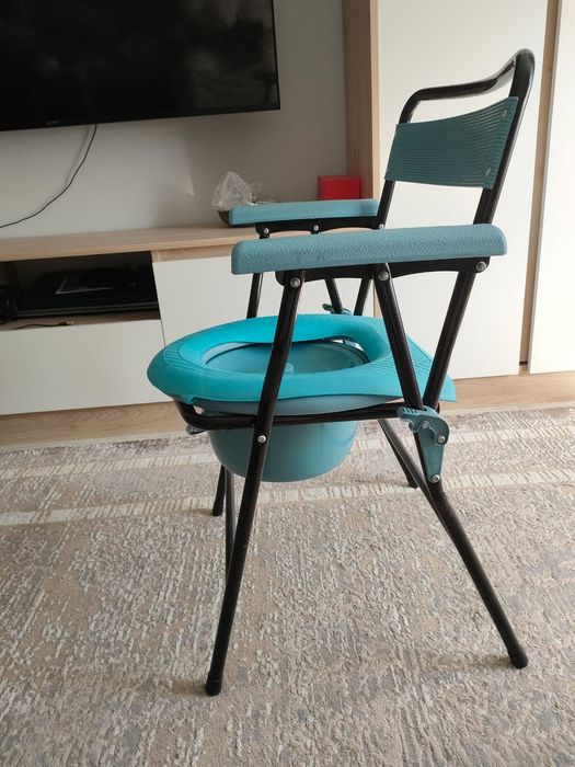 Стул туалет в отличном состоянии