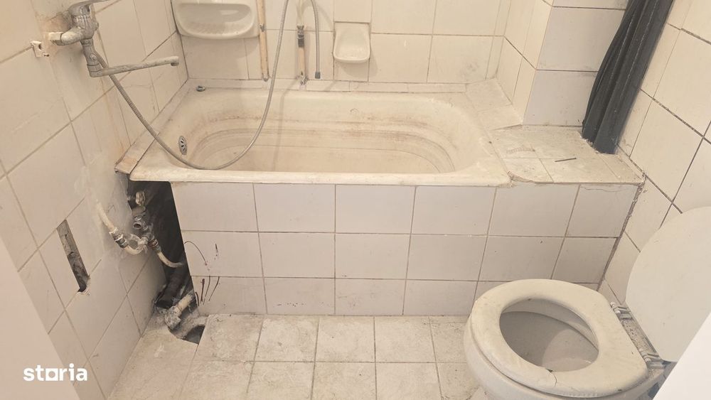 Vand apartament cu 2 camere in Deva, zona Dacia,