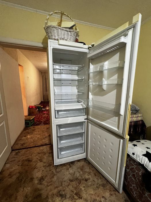 Samsung холодильник