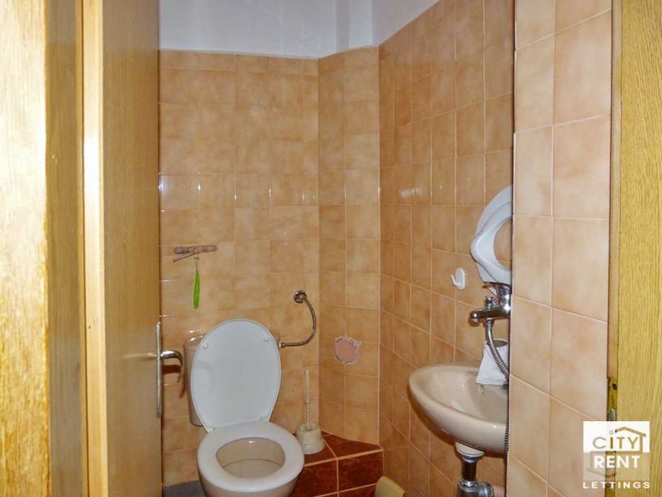 Дава се под наем Тристаен апартамент в Велико Търново, Зона Б - 100 кв.м за 410 € - Снимка #10