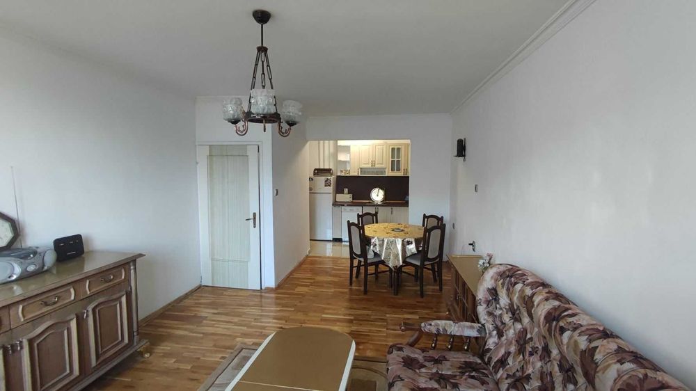 Дава се под наем Двустаен апартамент в София, Дианабад - 70 кв.м за 714 € - Снимка #2