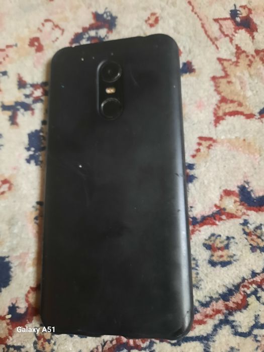 Продам Redmi 5 plus