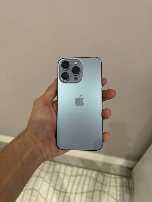Продайотся apple 13pro 11 pro и редми 10 про