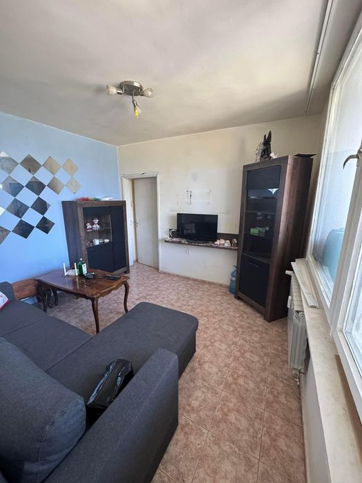 Дава се под наем Двустаен апартамент в София, Младост 1 - 75 кв.м за 498.27 € - Снимка #2