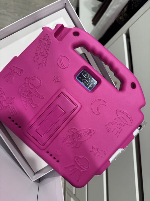 Продам новый планшет