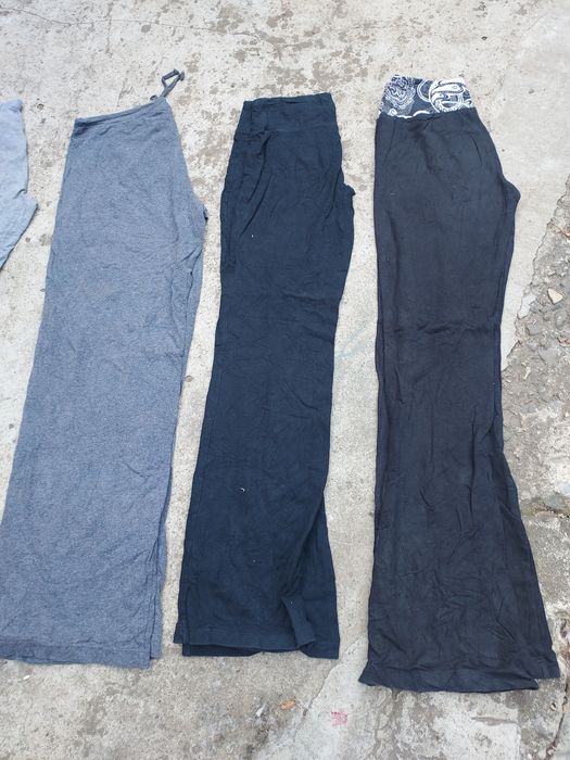 Pantaloni indispensabili subțiri